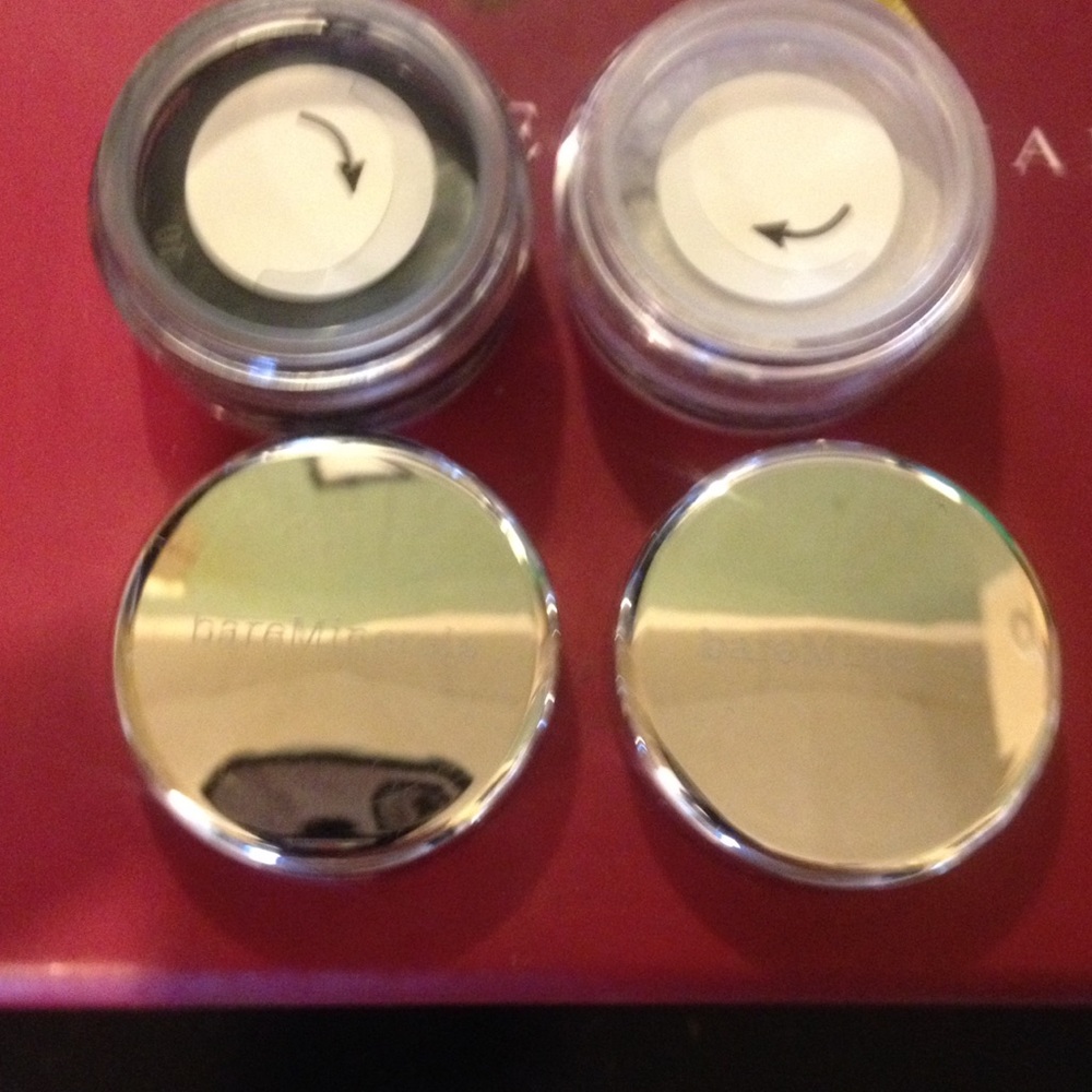 New Unopened Bare Minerals Eyeshadow 2 pc.