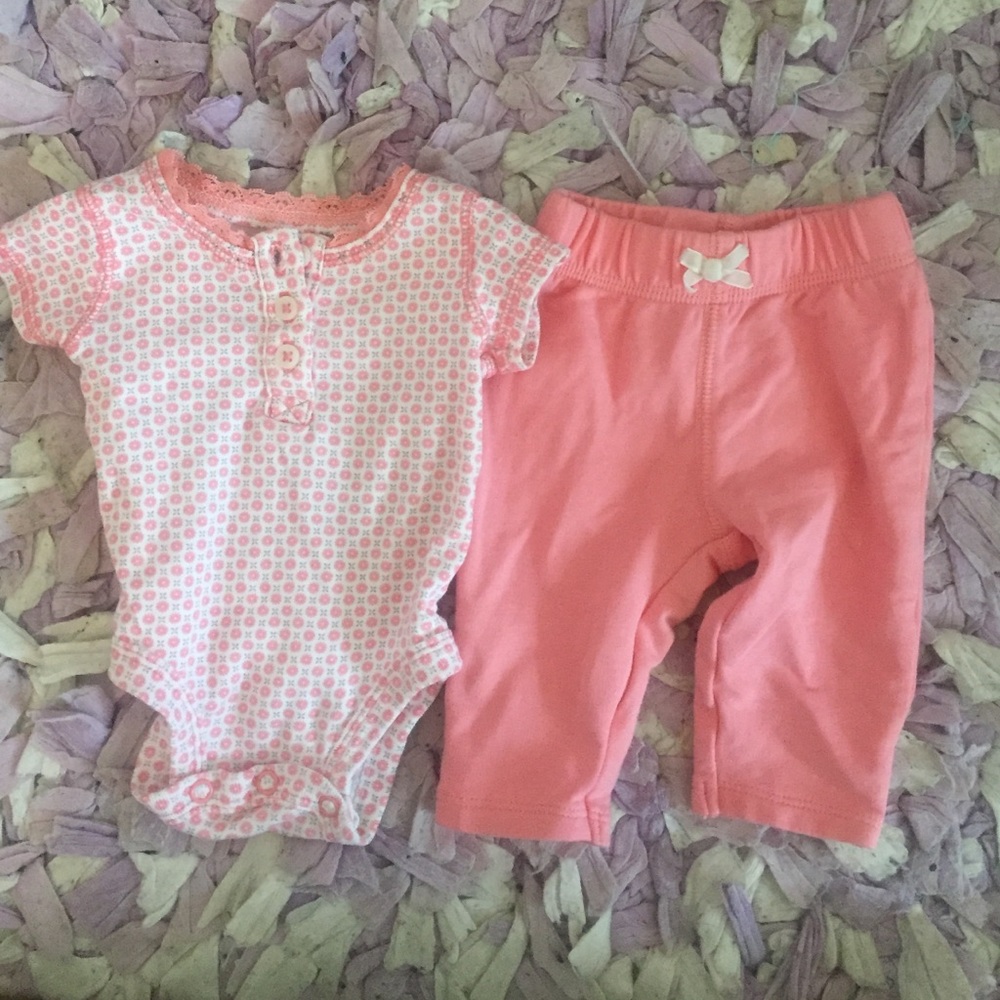 Carters Newborn Set