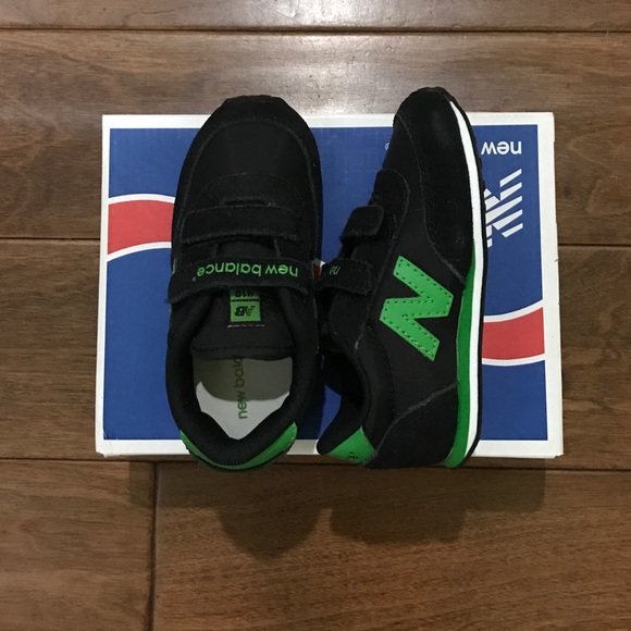 J. Crew Other - Kid's New Balance 410 Velcro Sneakers