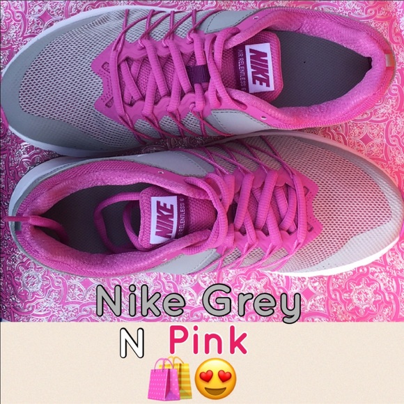 Nike Women's Air Relentless - Picture 5 of 7