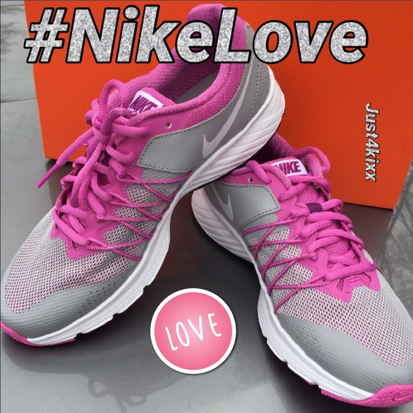 Nike Women's Air Relentless - Picture 2 of 7