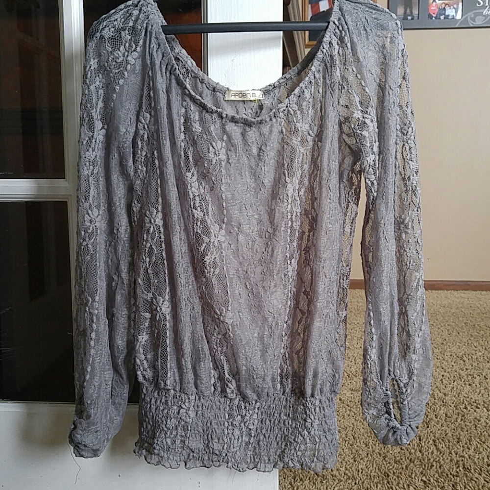 Arden B lace top