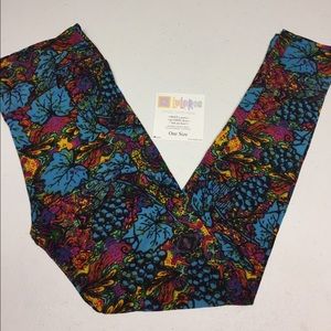 LULAROE OS GRAPES LEGGINGS
