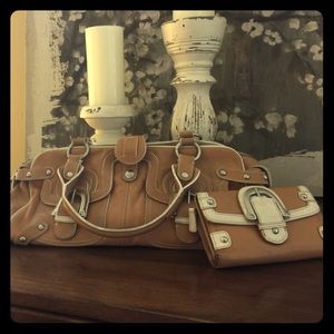 HYPE genuine leather handbag and wallet