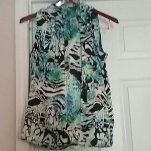 High neck sleeveless satin shirt