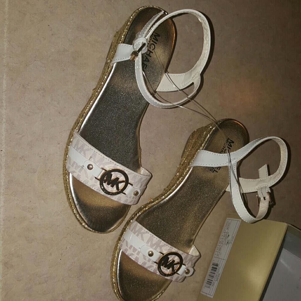 MK Michael kors girls sz 5 sandals wedge
