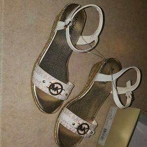 MK Michael kors girls sz 5 sandals wedge