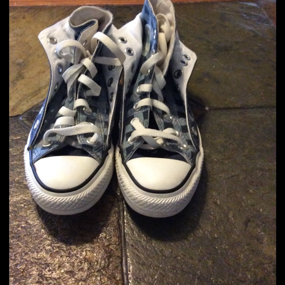 Converse blue with checkered size 6 women's men 4