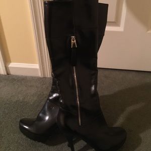 Guess stiletto boots