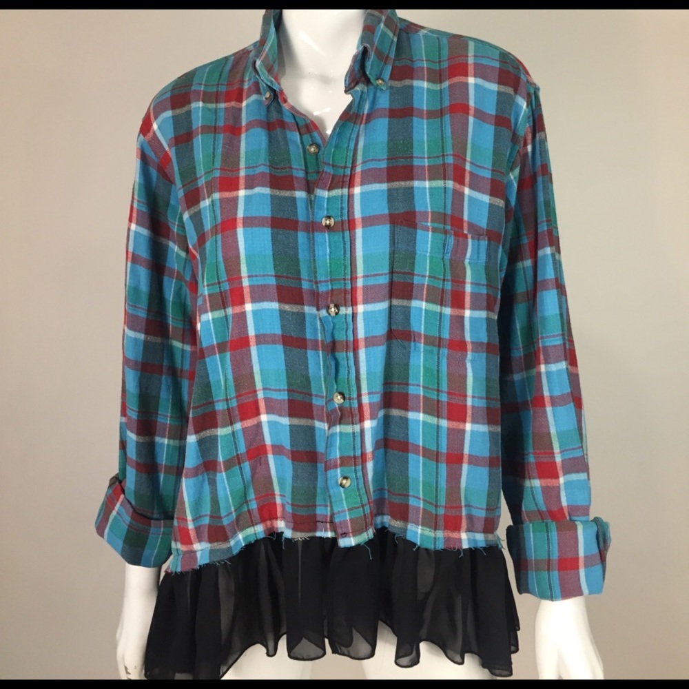 One Piece Designs Blue Plaid Flannel Size L NWT
