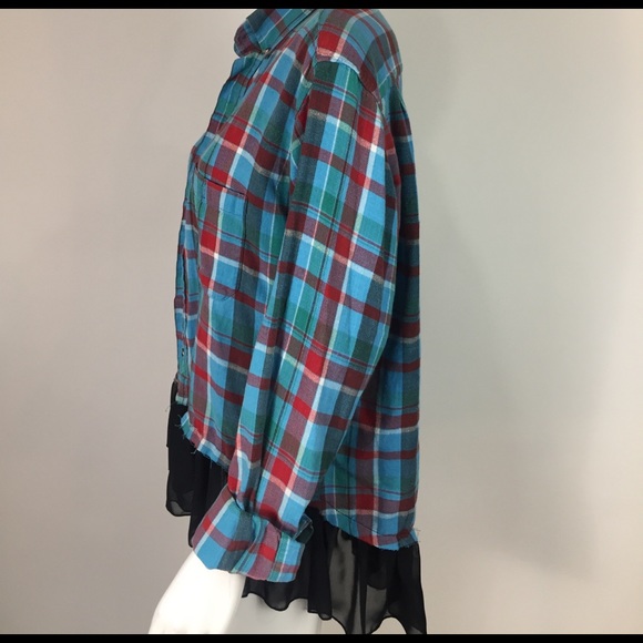 One Piece Designs Blue Plaid Flannel Size L NWT - Picture 2 of 4