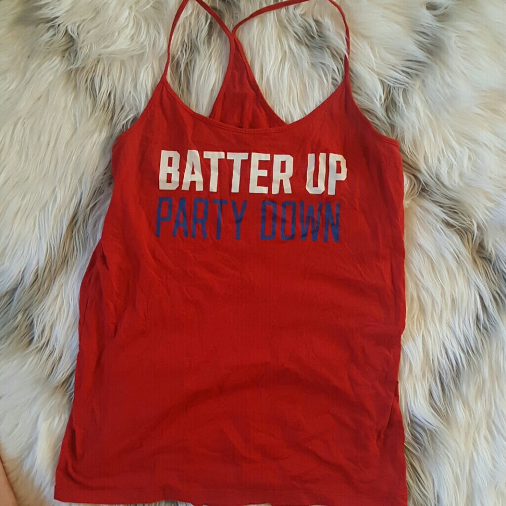 vs pink tank