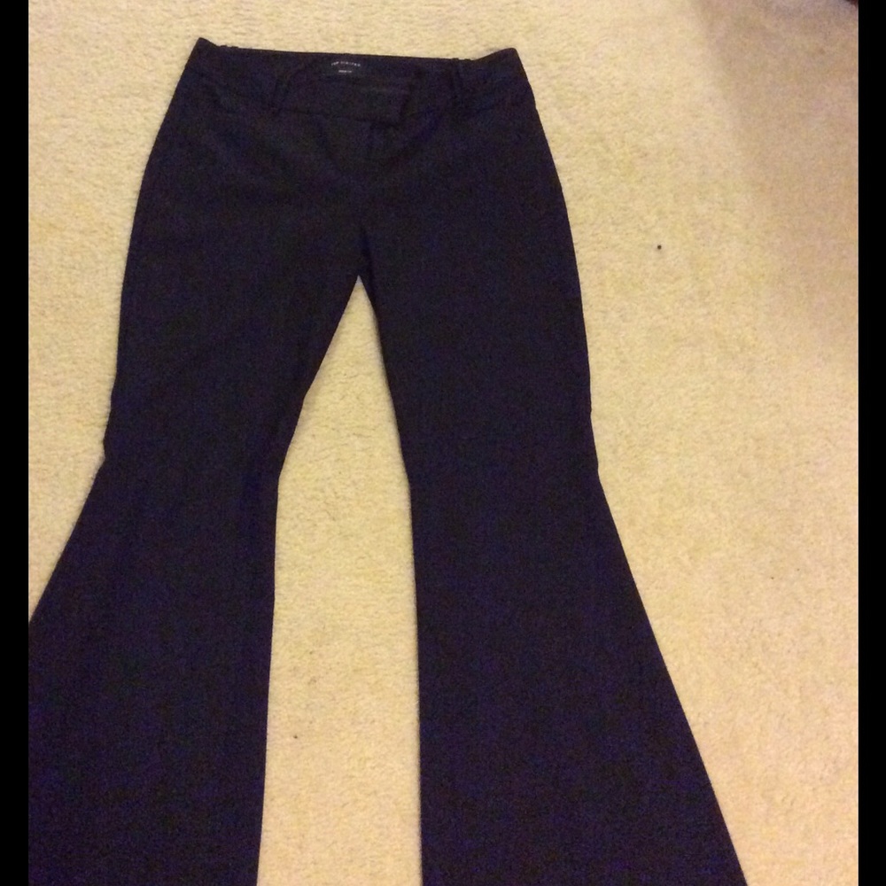 The Limited Drew fit size 6 Black