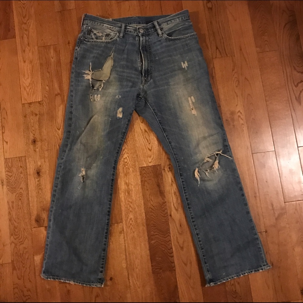 Men's A&F distressed denim jeans