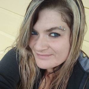 Meet your Posher, Kylee