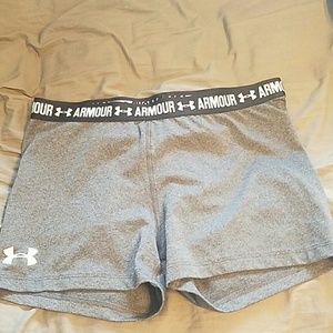 Under Armour spandex short