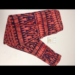LULAROE TC LEGGING