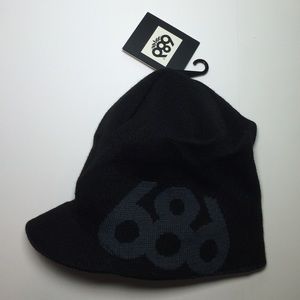 686 Brimmed Beanie