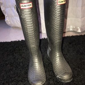 Gently worn Hunter rain boots
