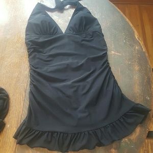 Chadwicks Ruched swim suit NWOT