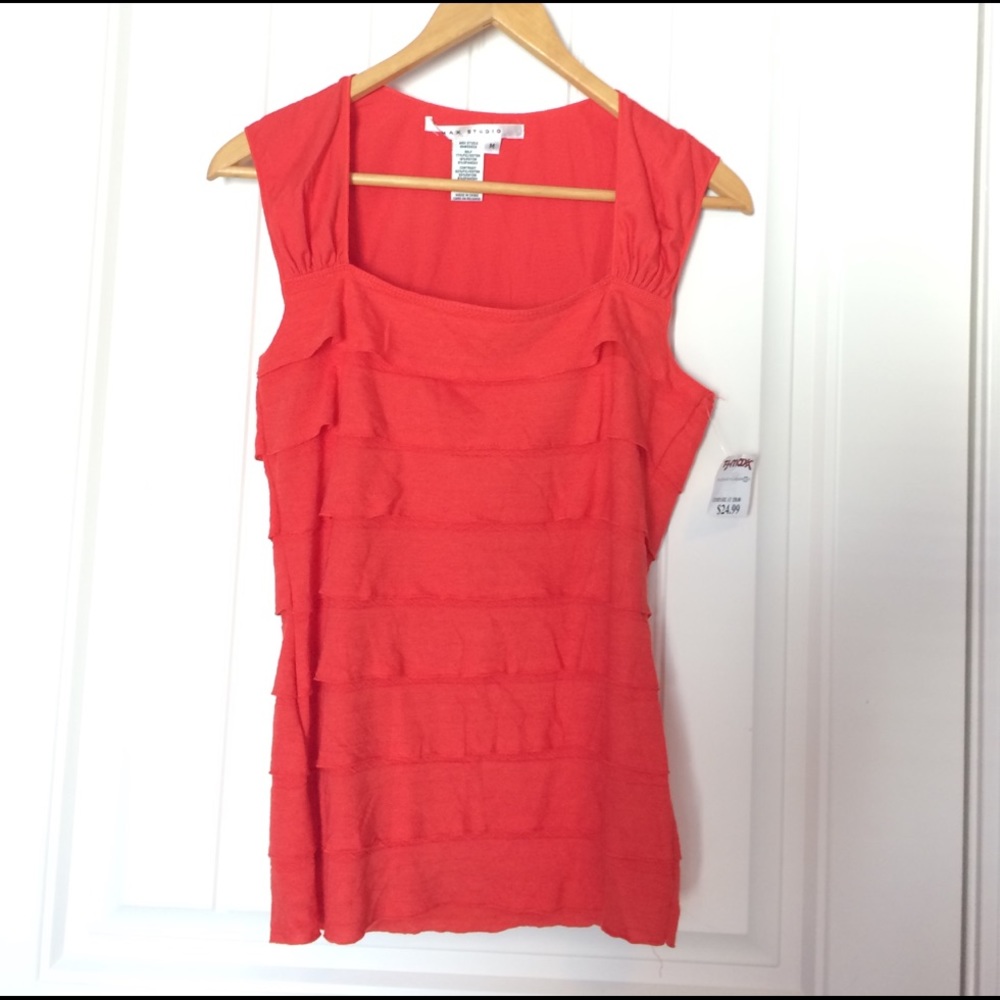 Max Studio tiered sleeveless top