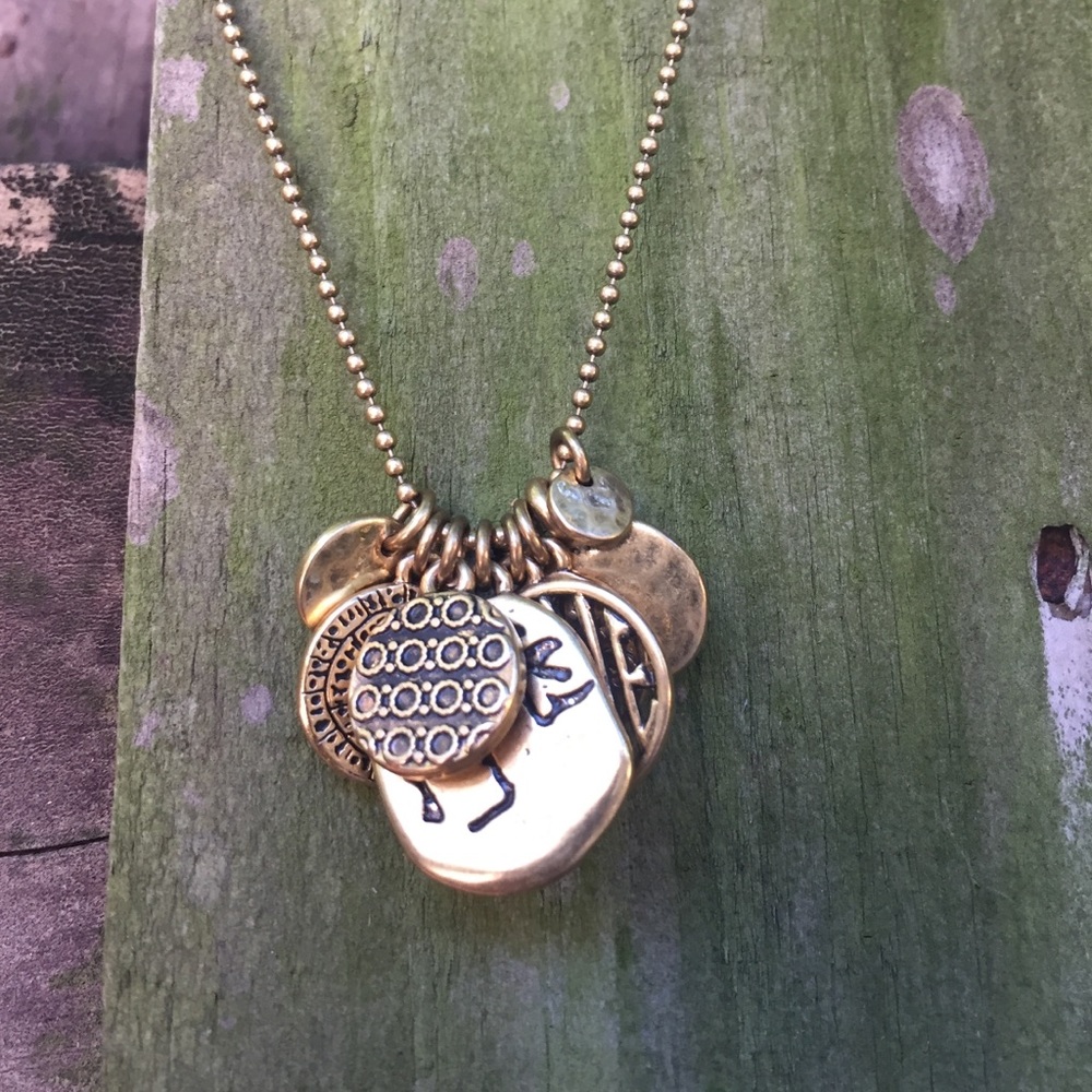 Lucky brand necklace