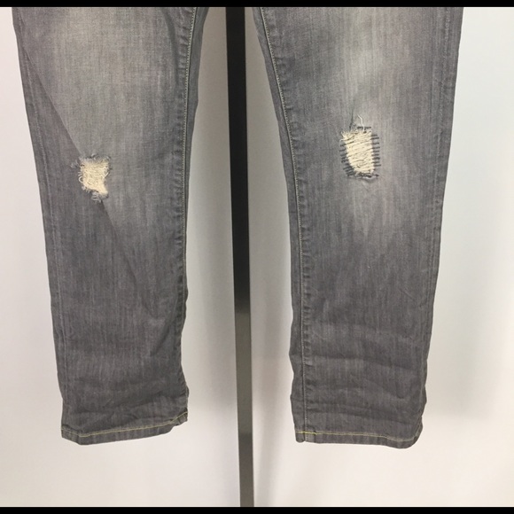 Rich & Skinny Gray Distressed Jeans Size 28 - Picture 3 of 6