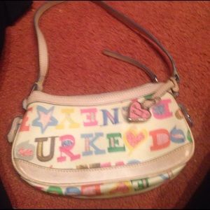Dooney & Bourke pursette