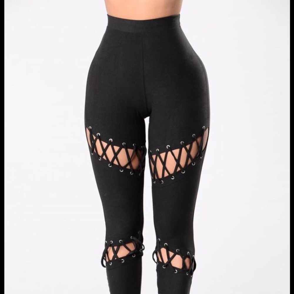 Crisscross leggings