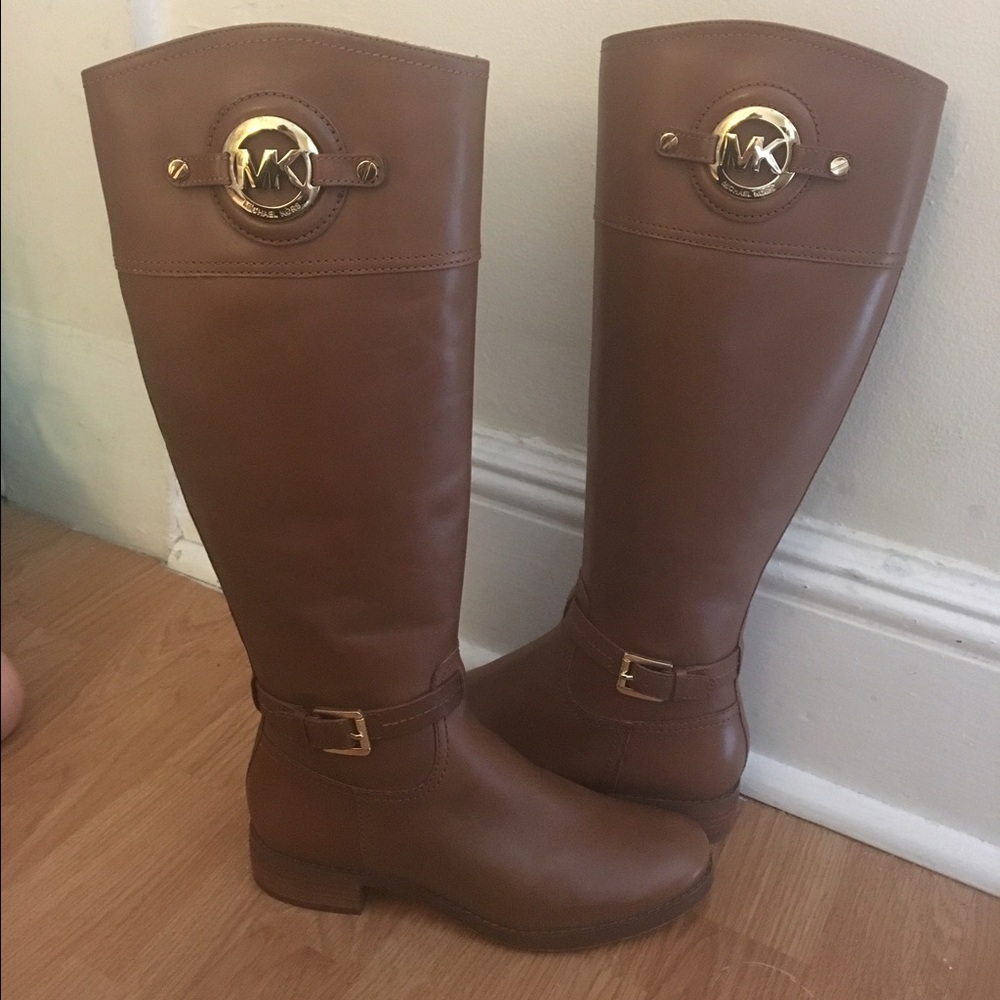 BRAND NEW - Michael Kors Boots