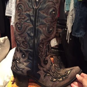 Tall Corral Inlay and studs boots. Size 10.5 M