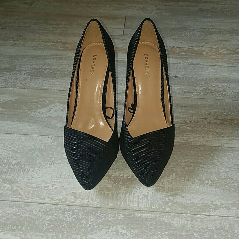 Express Black Textured Asymmetrical Pumps