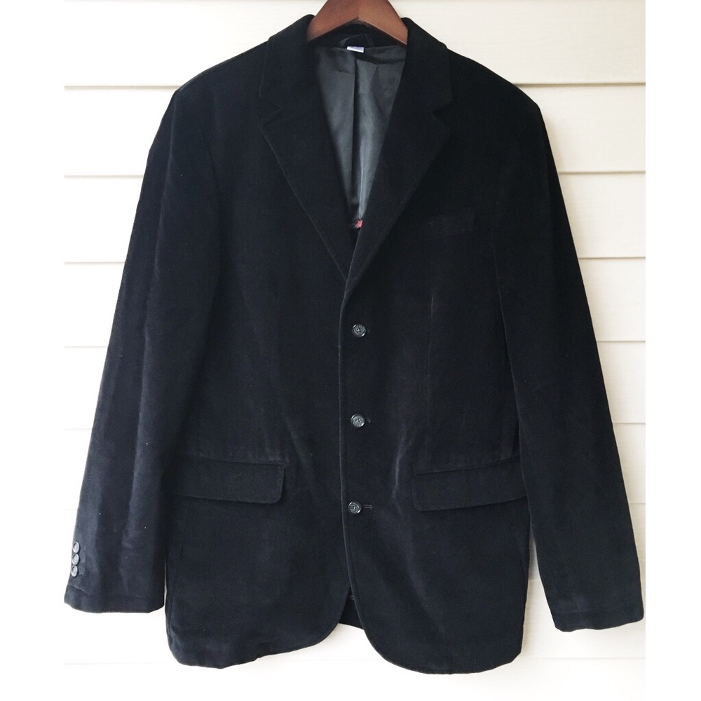 BLACK JACKET (LIKE VELVET)