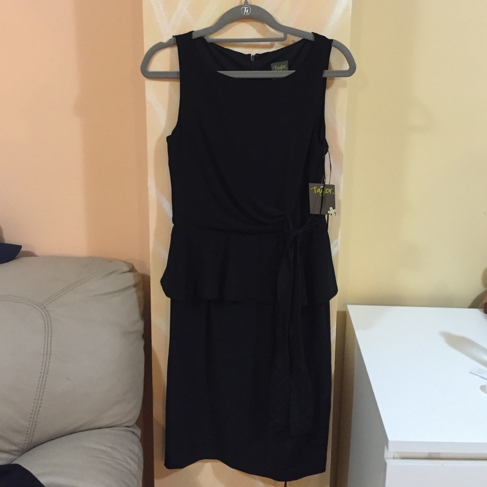 Elegant 💖🎁✨Black midi dress
