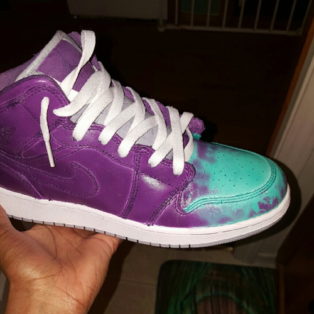 Custom Thermal Jordan Retro 1