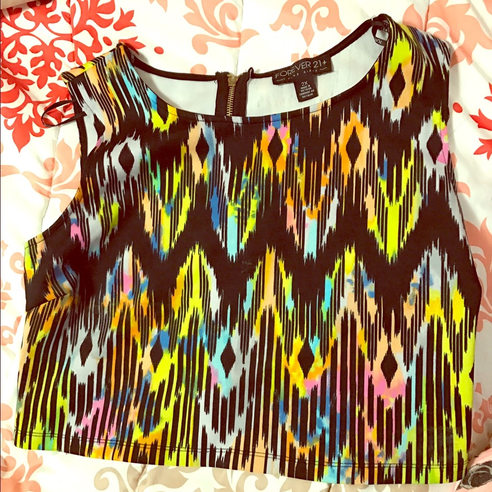 Crop top