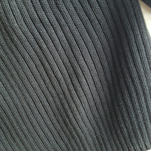 Black three-quarter-length sleeve sweater - Picture 4 of 4