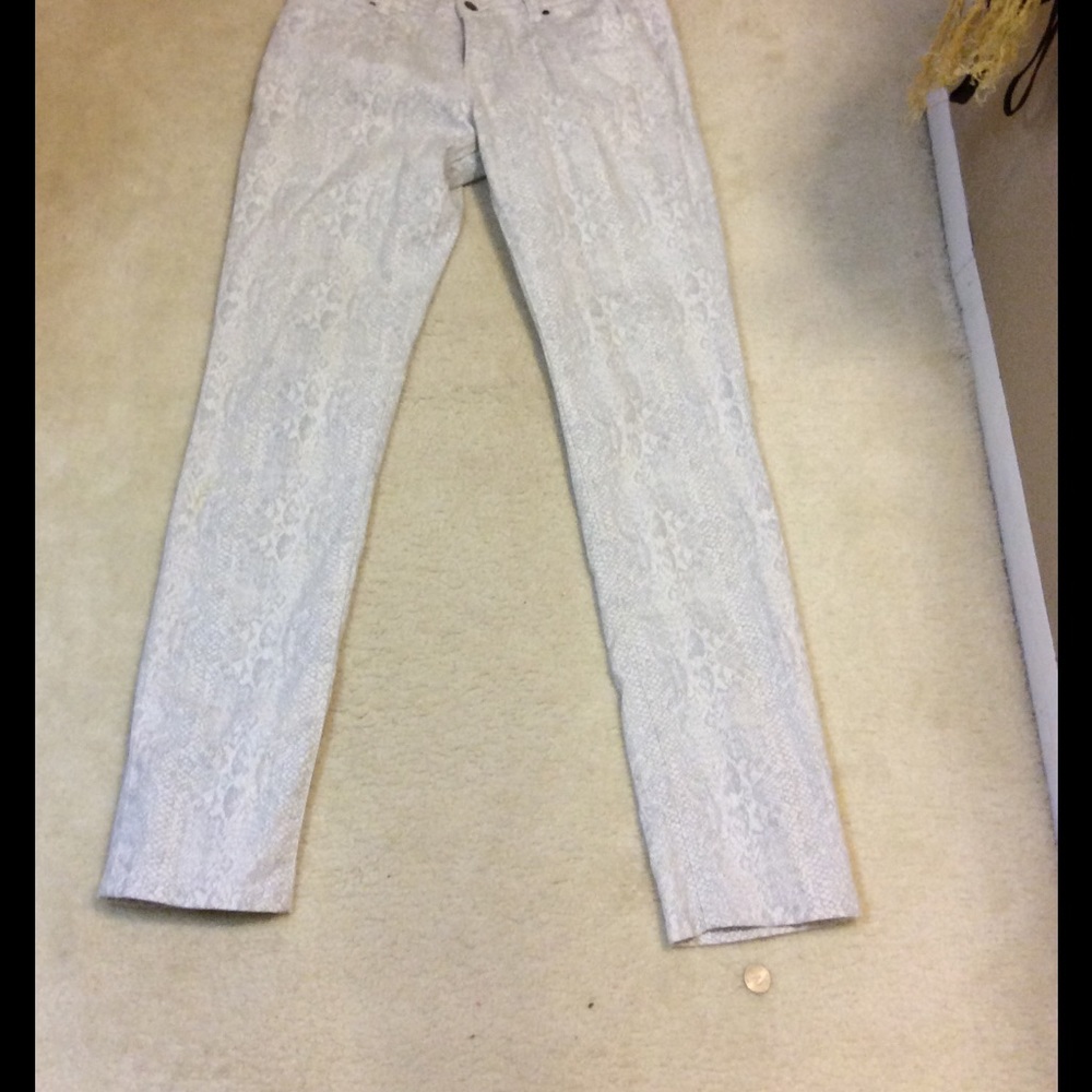 Ny and Co snake print jeans/pants size 4