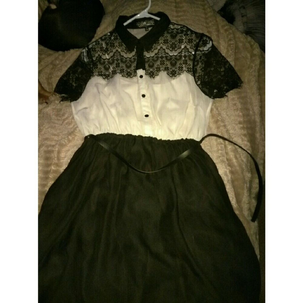 Super cute casual dress. Only worn once!