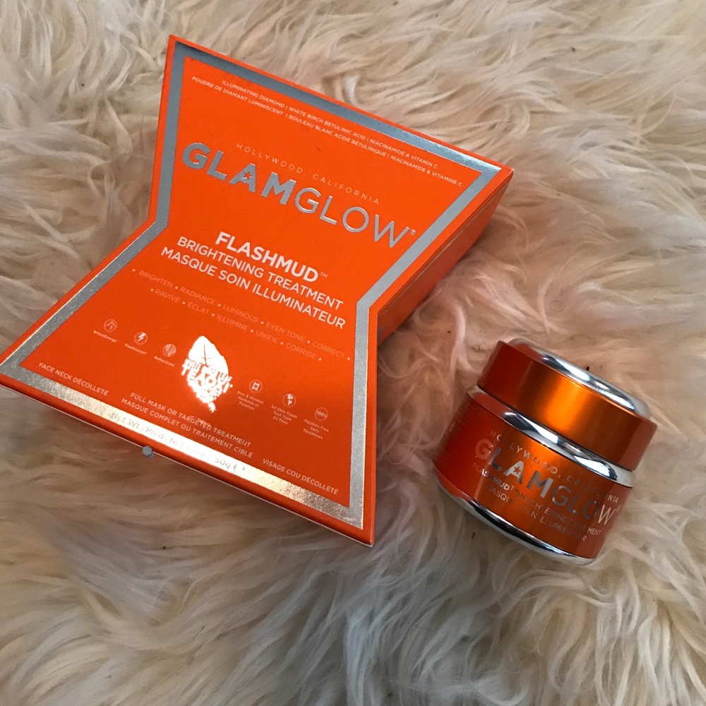 GLAMGLOW FLASH MUD BRIGHTENING TREATMENT