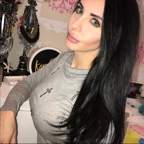 ๐๐ปโค๏ธ Welcome To My Closet Lovies!! - Picture 6 of 8