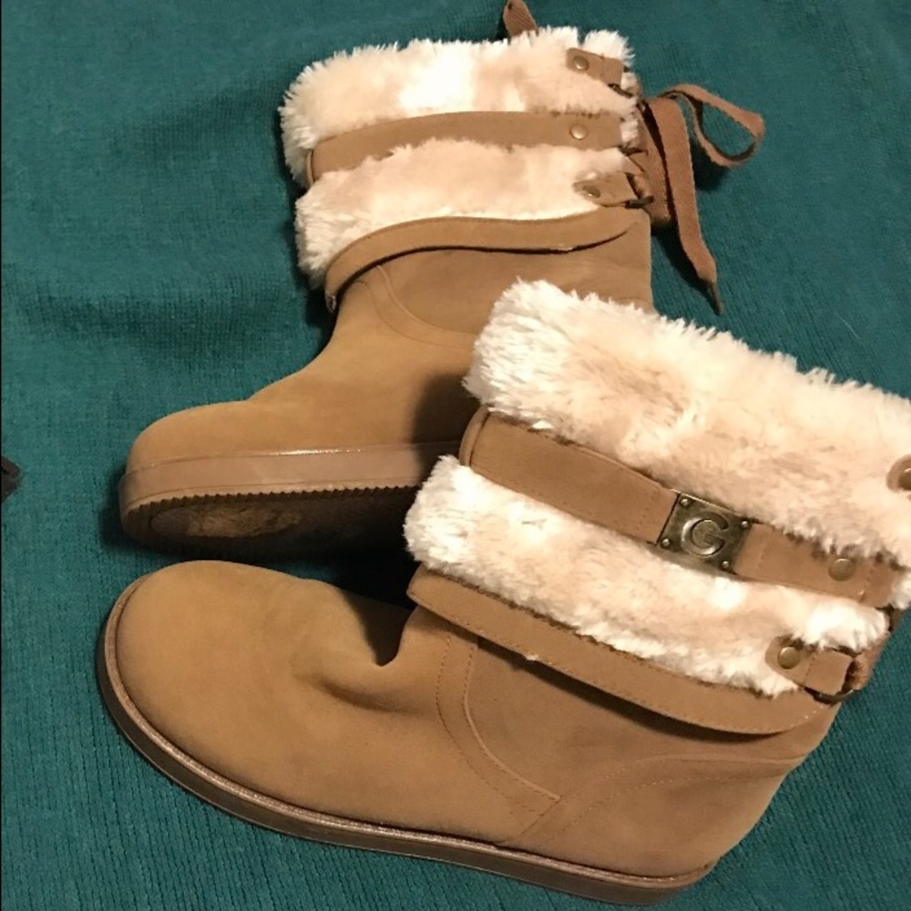 Guess winter boots