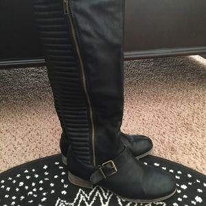 Black tall boots