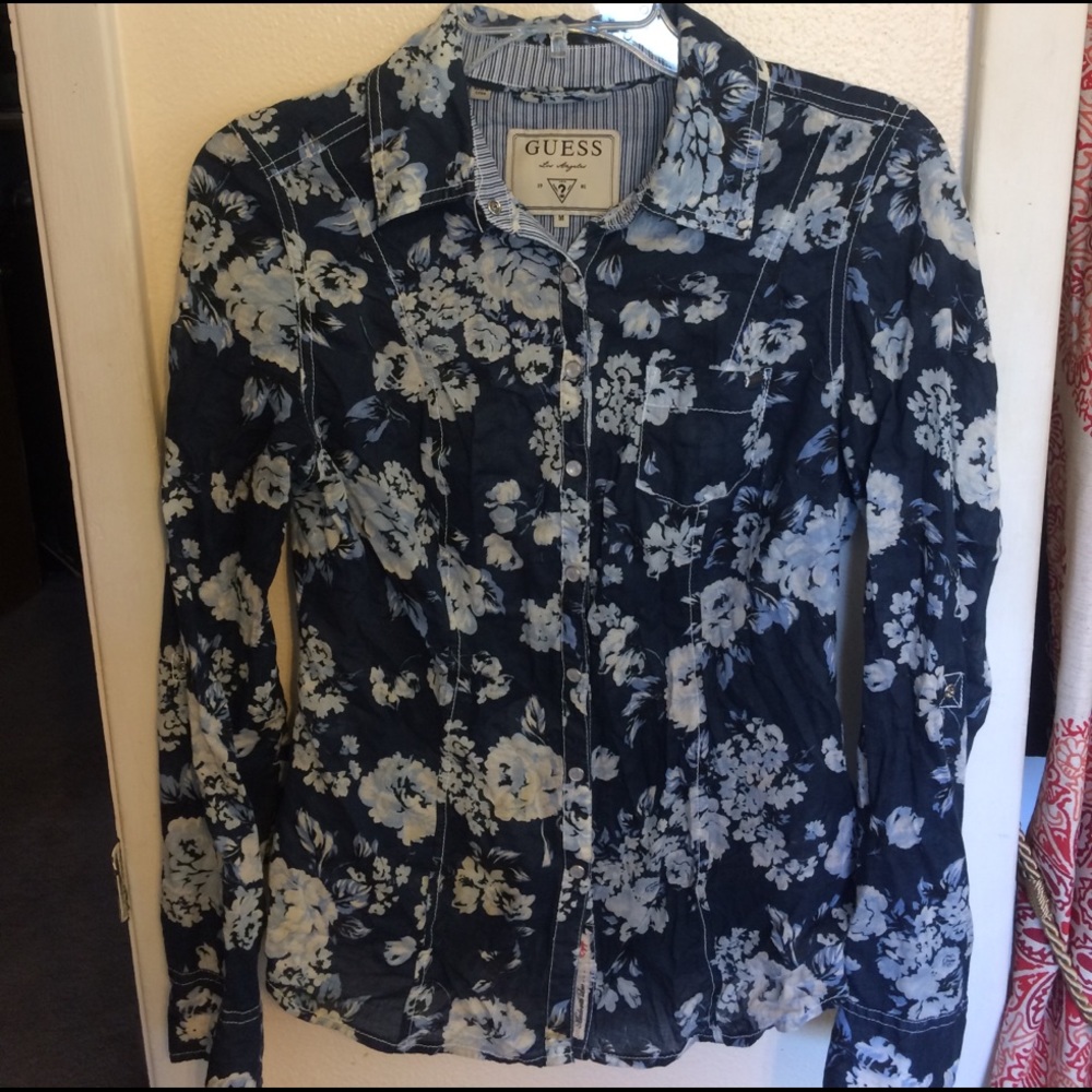 Guess floral button down