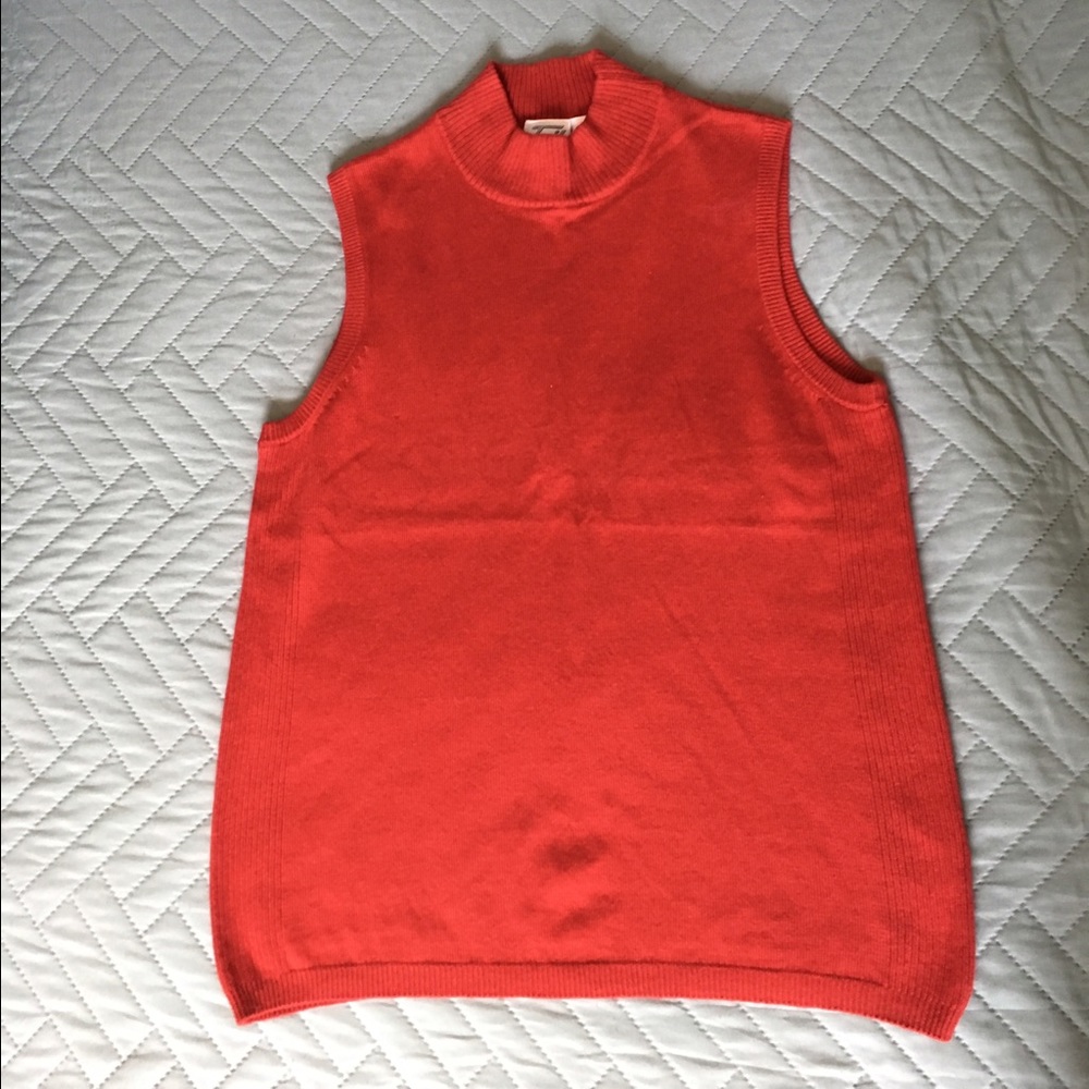 Cashmere/Silk Sleeveless Turtle Neck