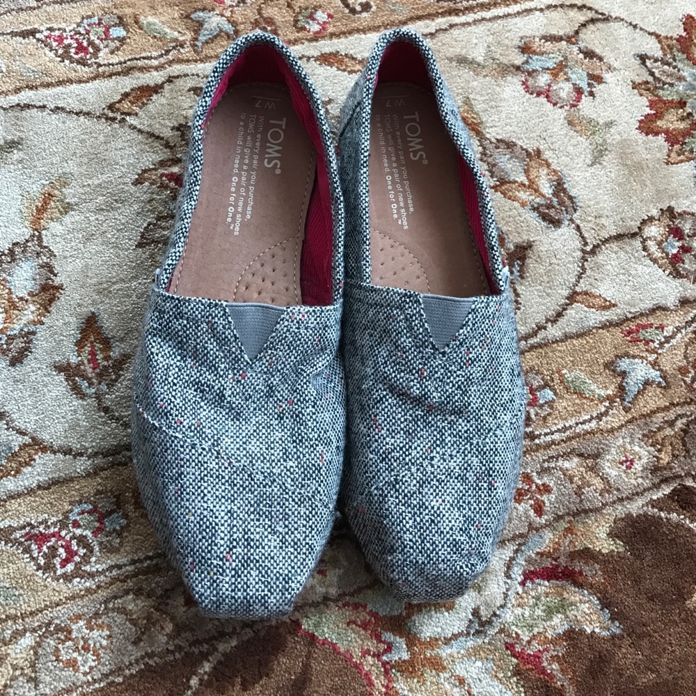 Toms shoes
