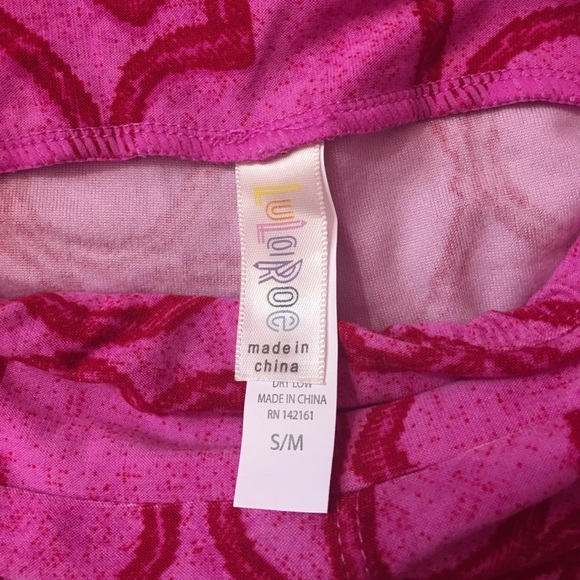 💗SOLD💗 Lularoe Mommy Me Valentine Legging Set - Picture 2 of 3