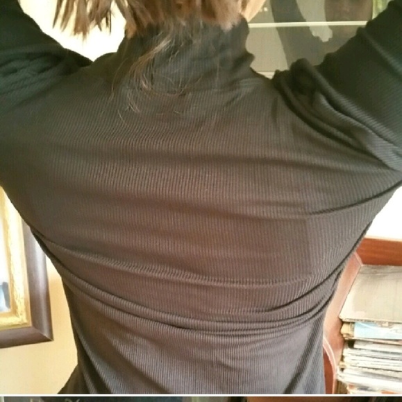 Atid clothing choker long sleeve top - Picture 3 of 4