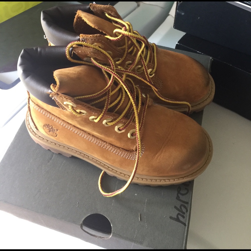 Timberland - Picture 2 of 4