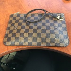 QUICK SALE!AUTHENTIC Louis Vuitton Wristlet/Clutch